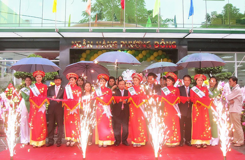 Tổ chức lễ khai trương - Công Ty Cổ Phần Truyền Thông TYP Việt Nam